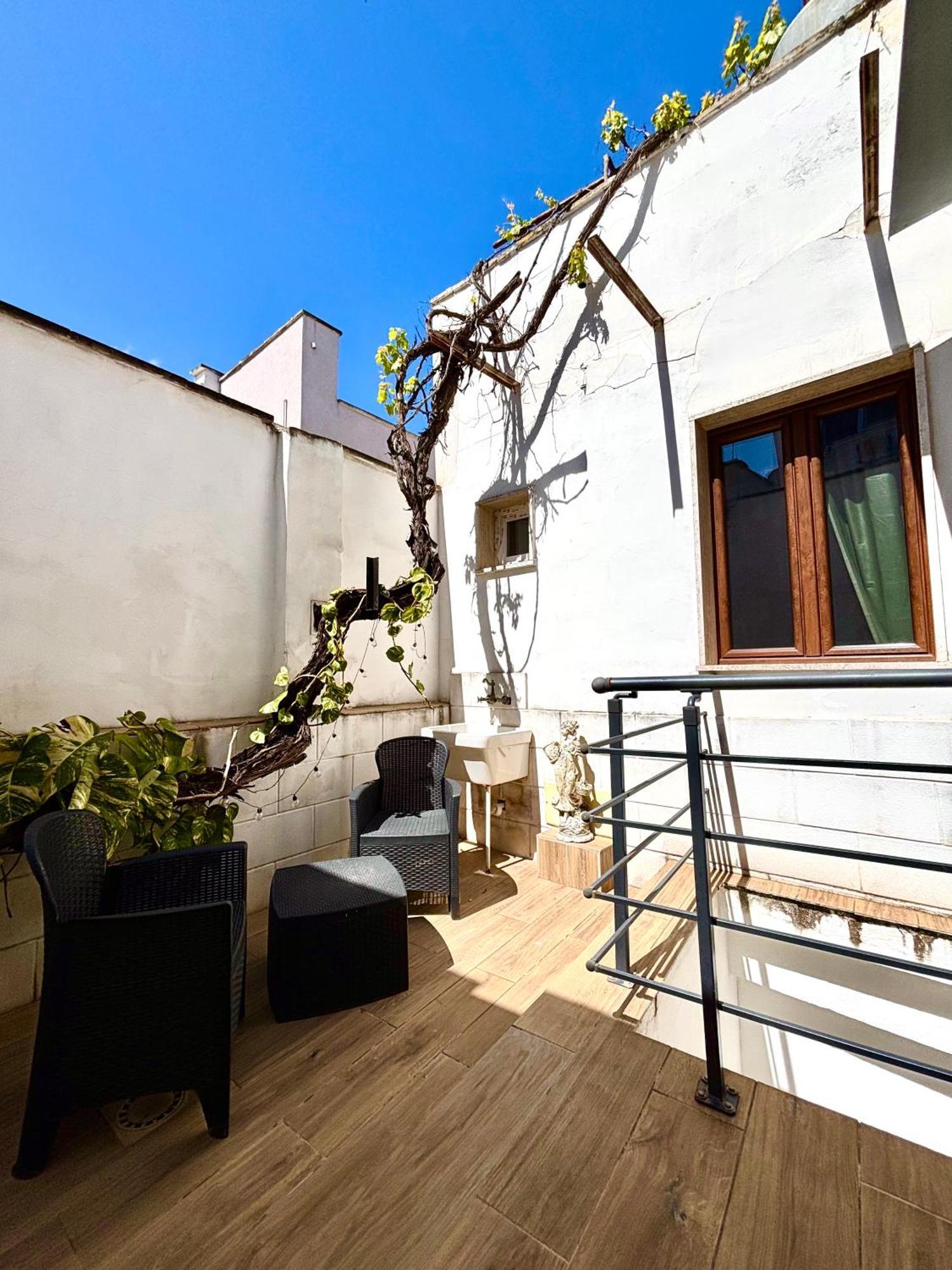 La Pergola Del Centro Apartment Brindisi Bagian luar foto