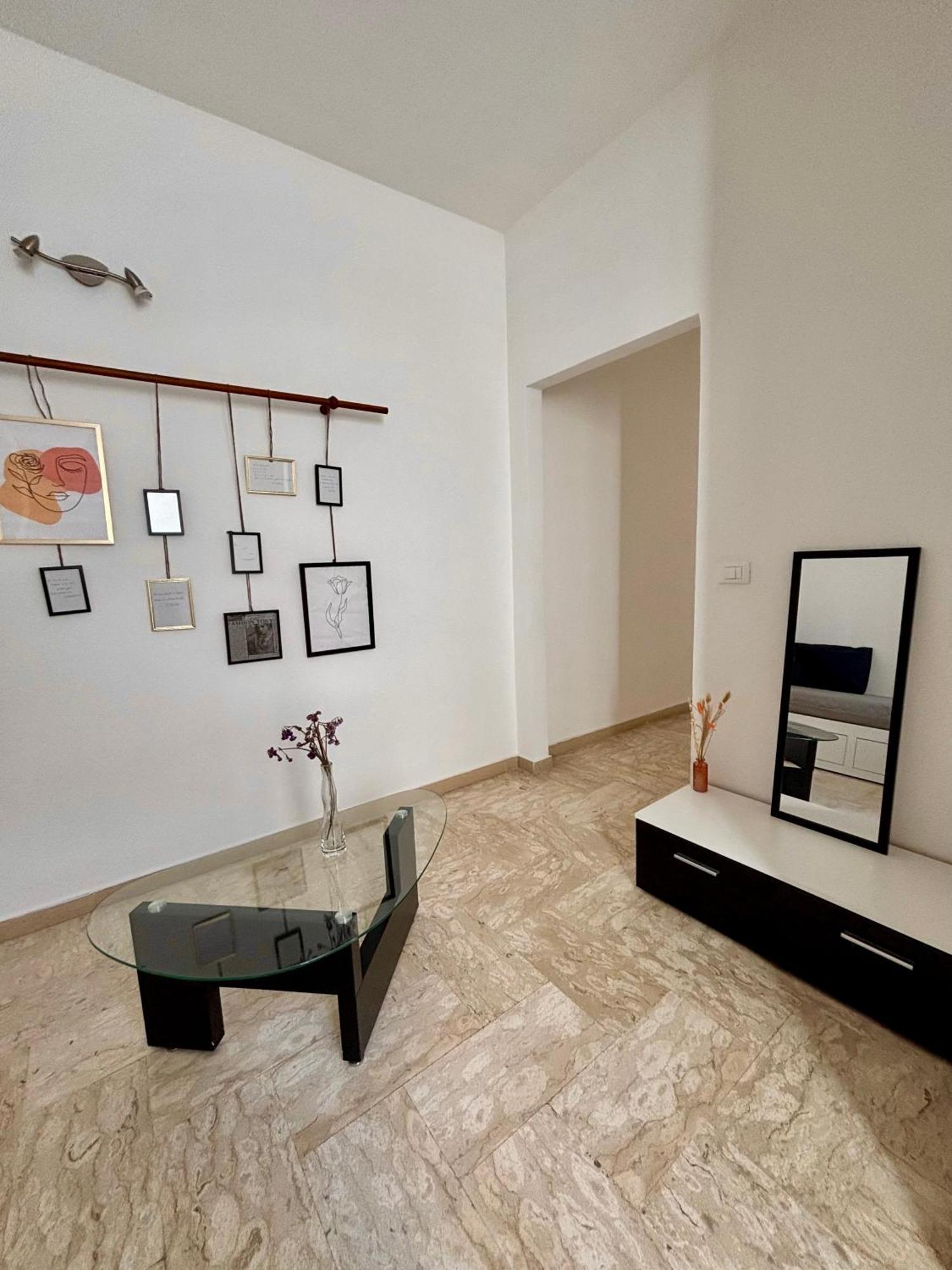 La Pergola Del Centro Apartment Brindisi Bagian luar foto