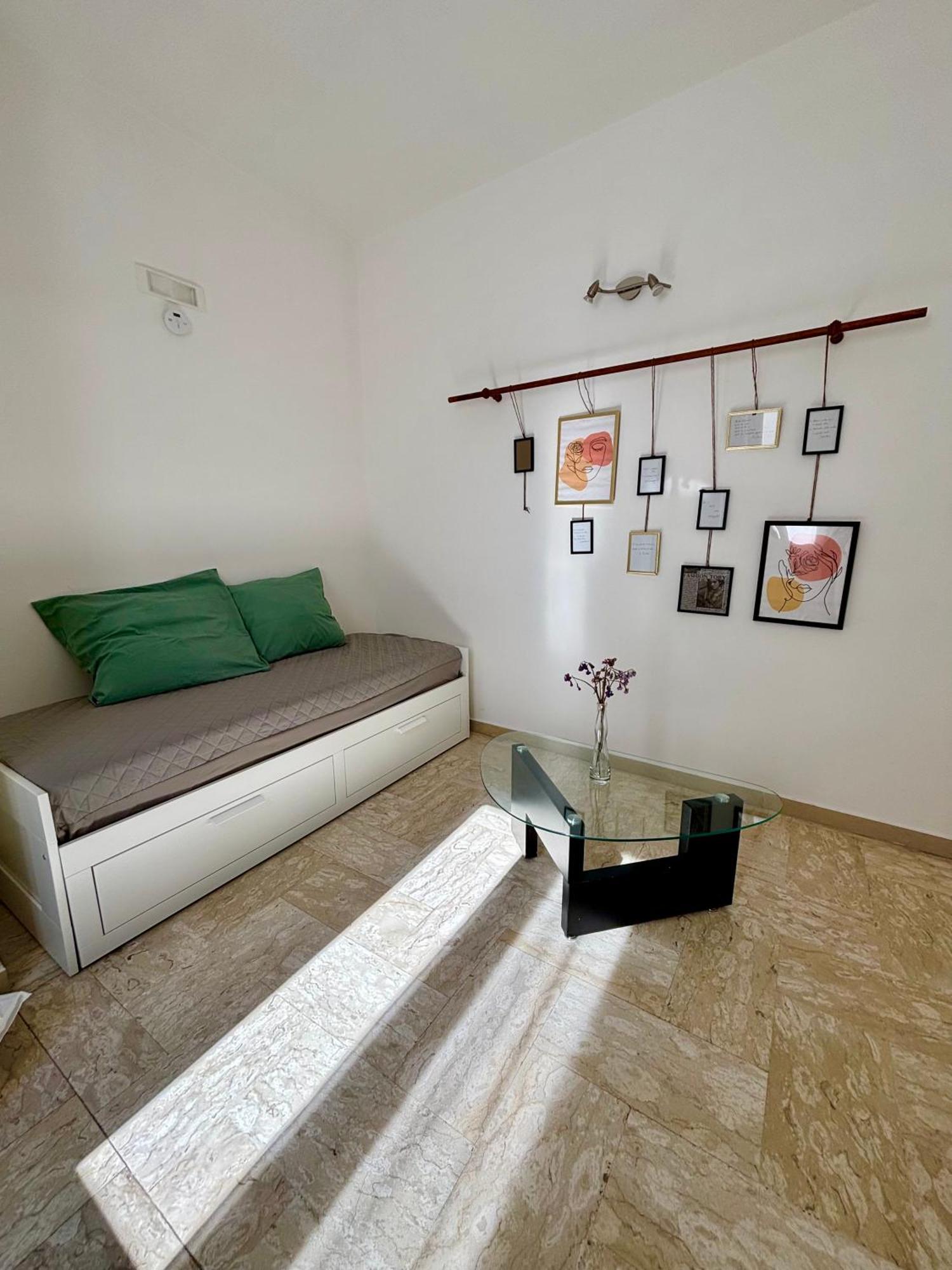 La Pergola Del Centro Apartment Brindisi Bagian luar foto