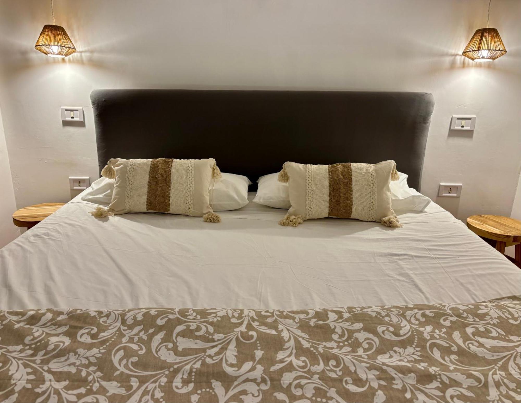 La Pergola Del Centro Apartment Brindisi Bagian luar foto