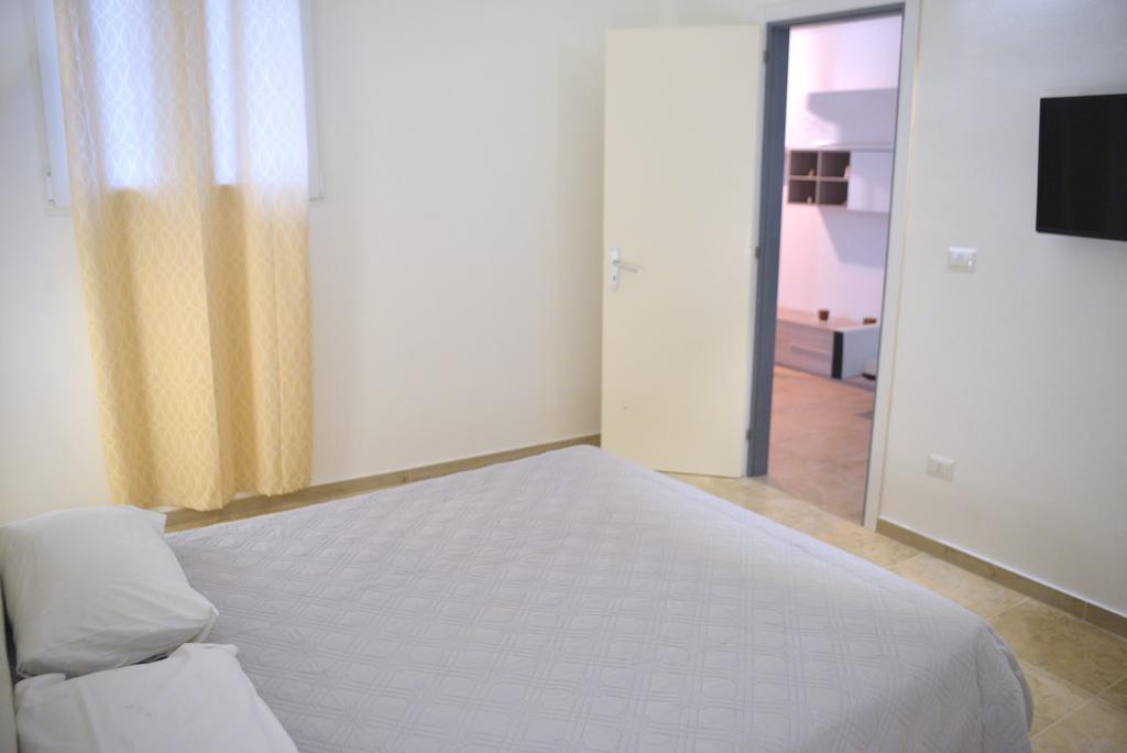 La Pergola Del Centro Apartment Brindisi Bagian luar foto